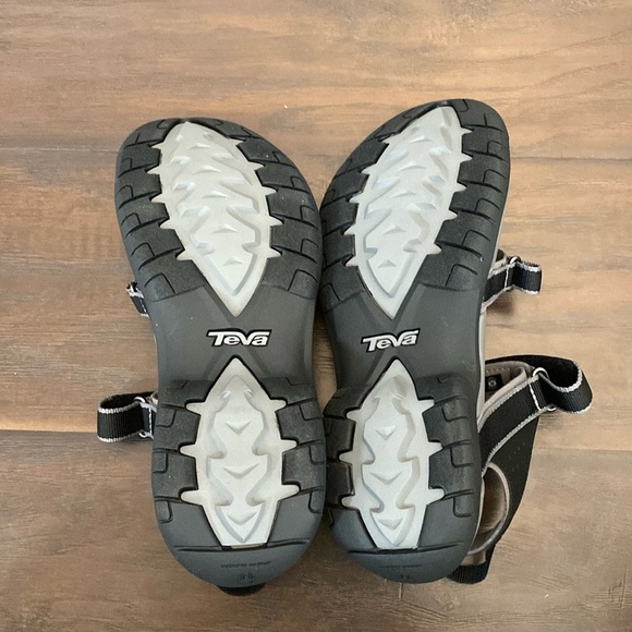 New in box Teva Women's Verra Adjustable Straps Sandal Size 7, 8, 9.5 - Picture 11 of 12